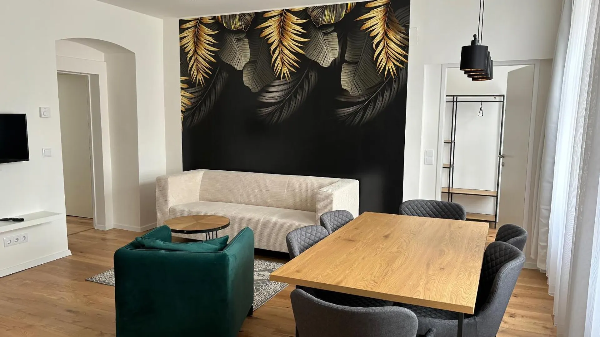Apartamento Schoenes Design, 3 Queensize-Betten, Walk In Dusche, Kueche Komplett Mit Nespresso, Kinder Zusatzpaket Moeglich Kleinkinderbett, Kindergeschirr, Hochstuhl Viena